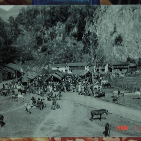 Nha Nghi T&T Hotel Dong Van  Buitenkant foto